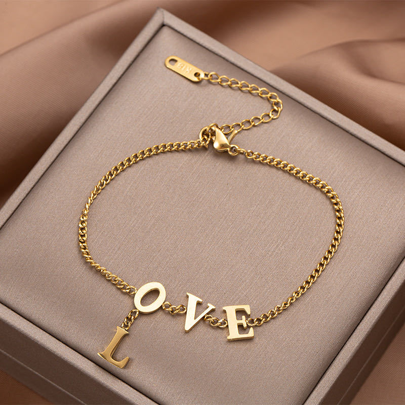 Love armband met hangende letter L